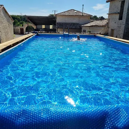 Le Verger Des Noyer Relaxing Getaway With Private Pool 公寓