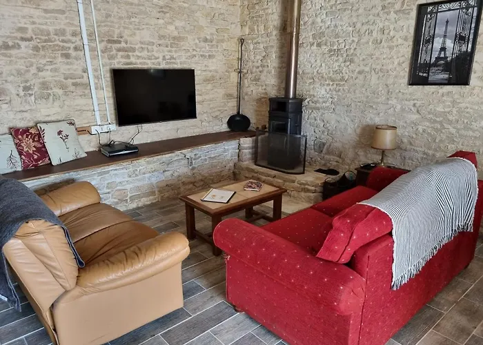 Le Verger Des Noyer Relaxing Getaway With Private Pool