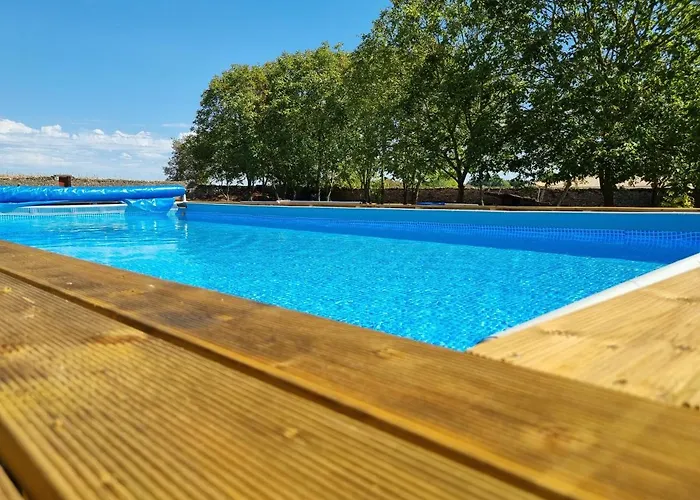 Apartamento Le Verger Des Noyer Relaxing Getaway With Private Pool